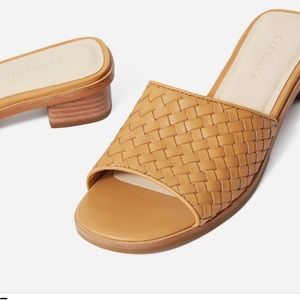 Everlane city sandals